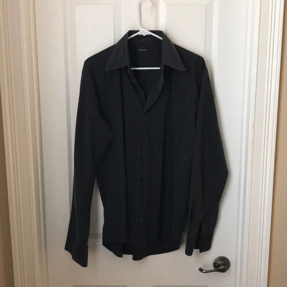 Men’s Button-Down Shirt Size L